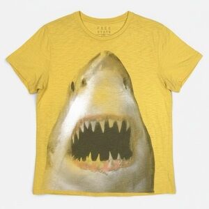 FREE STATE PacSun Graphic Shark T-shirt - Yellow - Size L